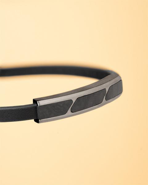 Armband aus Leder mit geschmiedetem Karbonelement - Stella Black